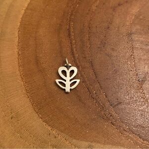 RETIRED James Avery Tiny Tulip Charm, Sterling Silver 🌷